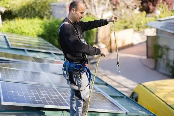 Quick and Hassle-Free Solar Installation Service Near You