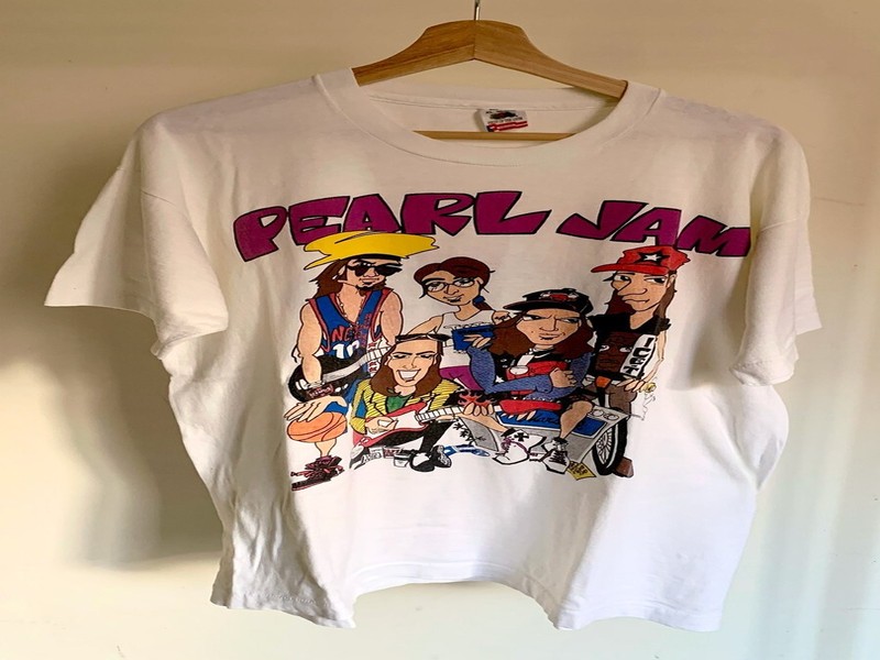 Captivating Collectibles: Arrietty Official Merchandise Showcase